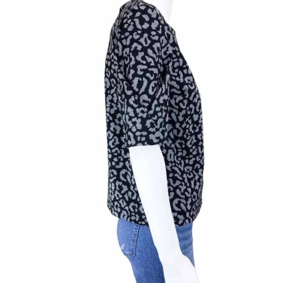 Banana Republic Factory Women's Leopard Ponte Top
Black/Grey Size Small - Picture 3 of 7